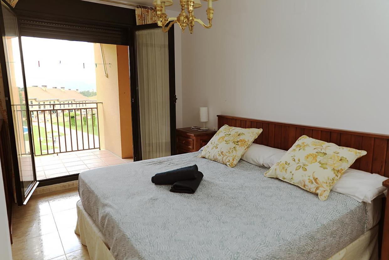 Apartamento Los Manos De Oroel Jaca Esterno foto
